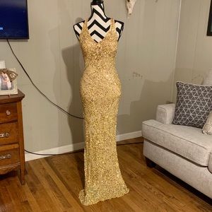 Adrianna Papell dress